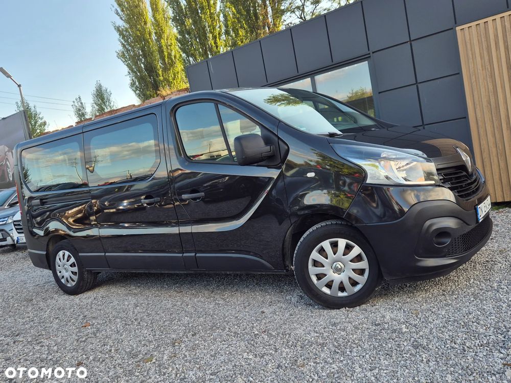 Renault Trafic - 16
