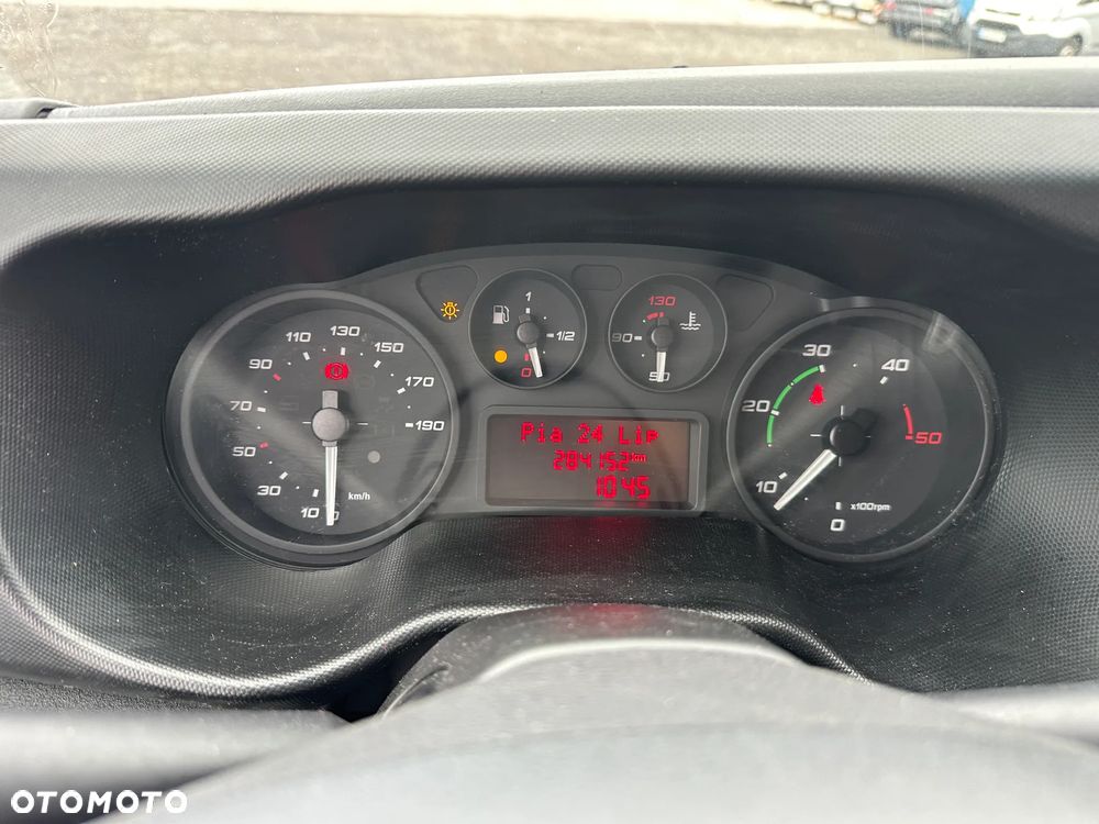 Iveco 35S21 3.0 HPi 210KM - 10