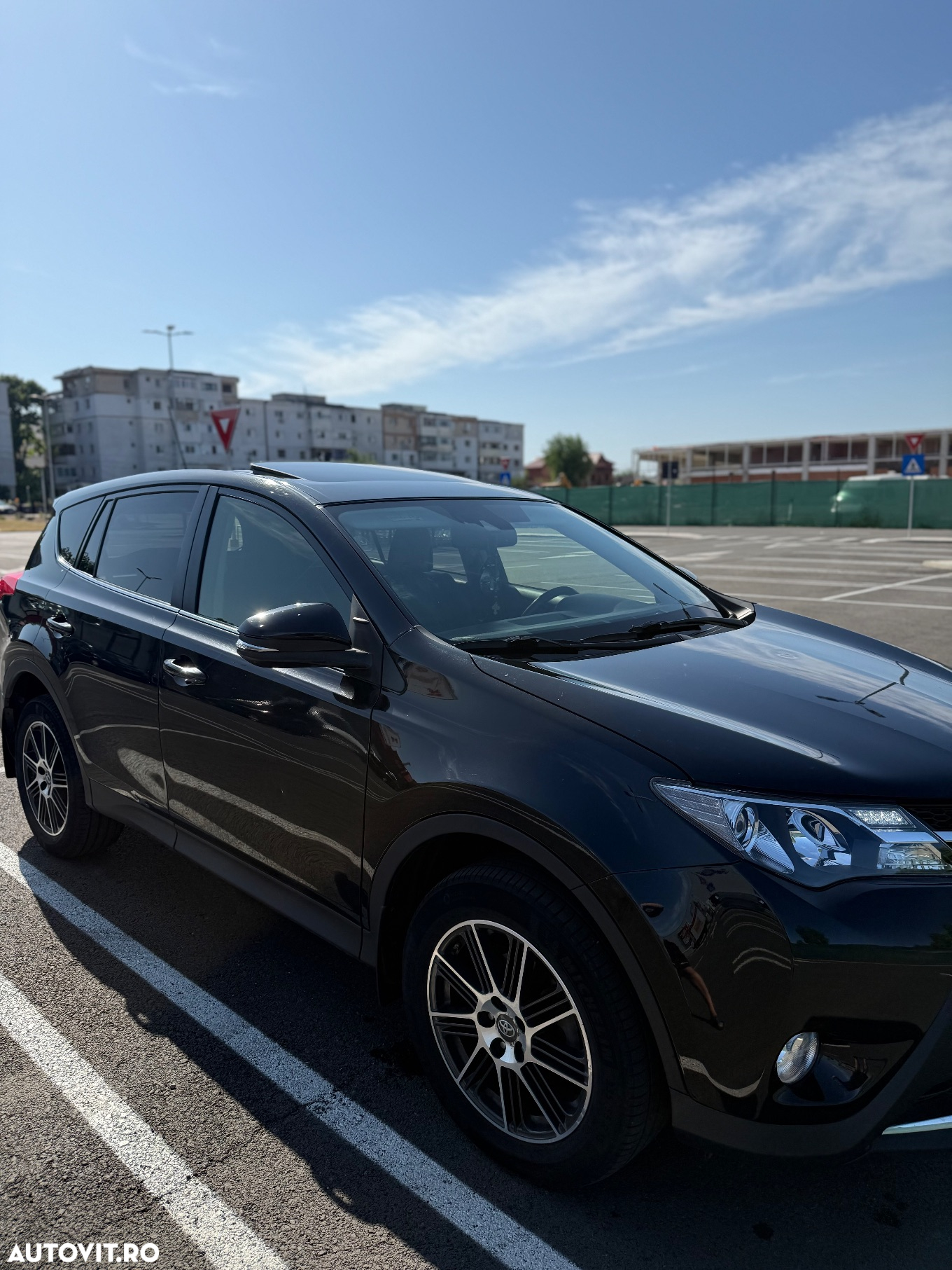 Toyota RAV4 2.2 D-4CAT 4WD Aut Luxury - 15