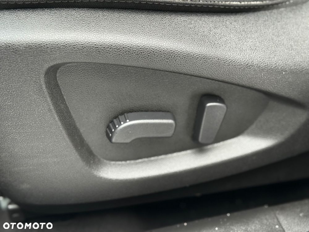 Renault Kadjar Energy TCe 165 CROSSBORDER-S - 13