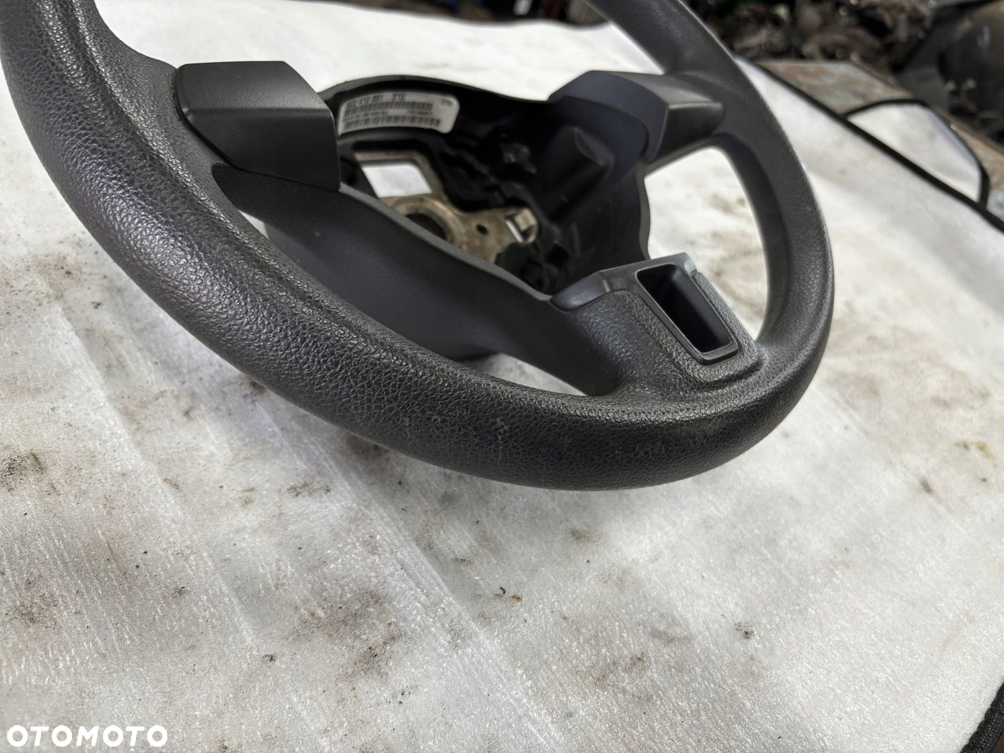 VOLKSWAGEN JETTA GOLF V KOMBI KIEROWNICA ŁADNA 5C0419091 - 2