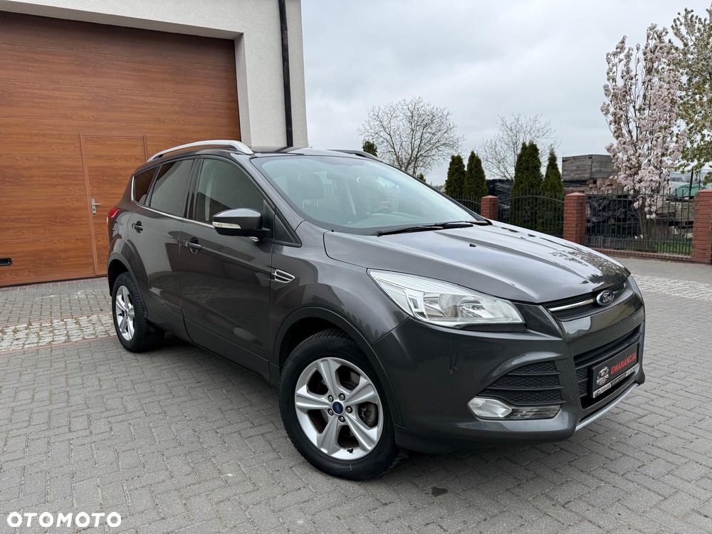 Ford Kuga - 1
