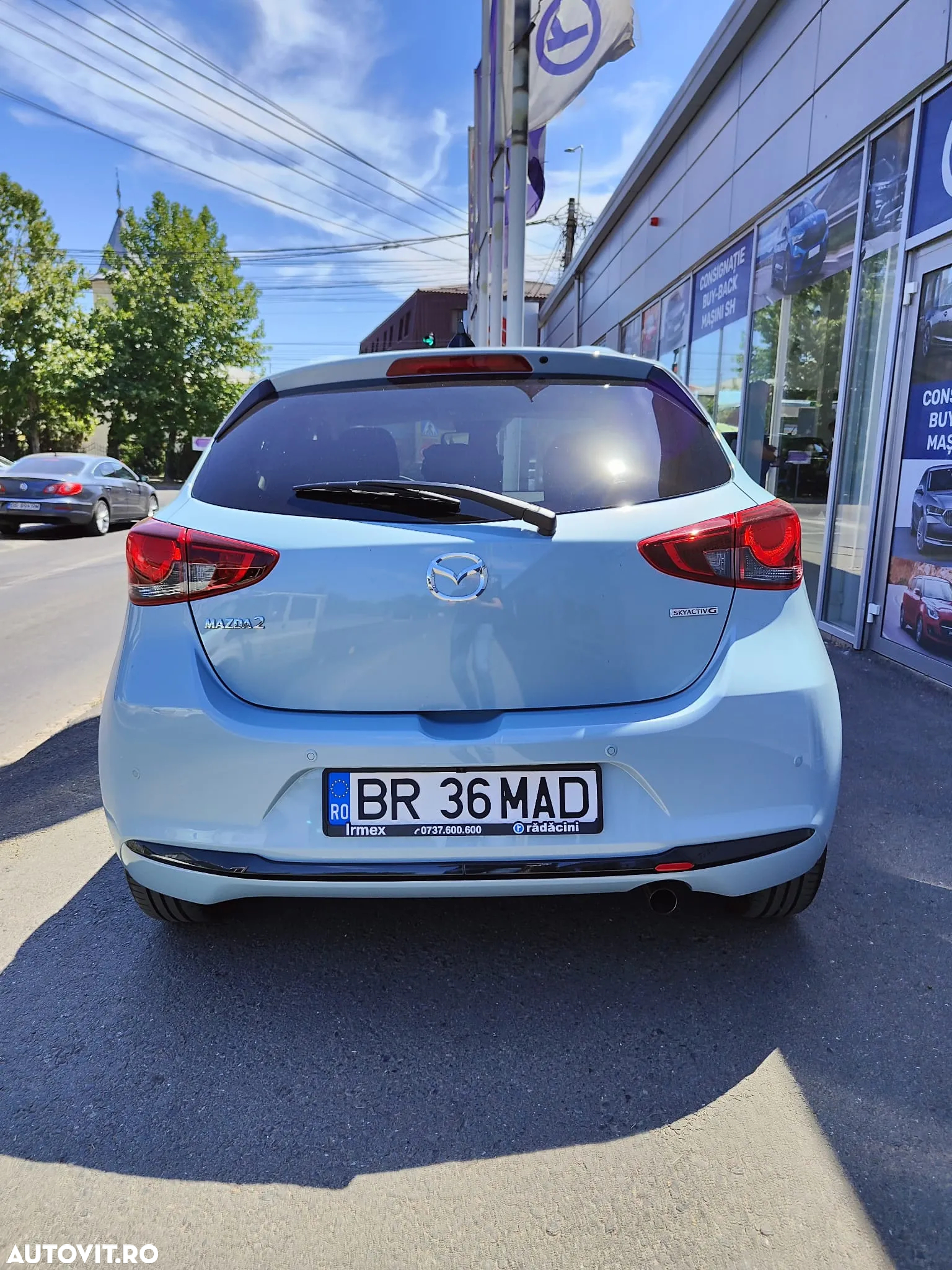 Mazda 2 G90 AT Homura - 6
