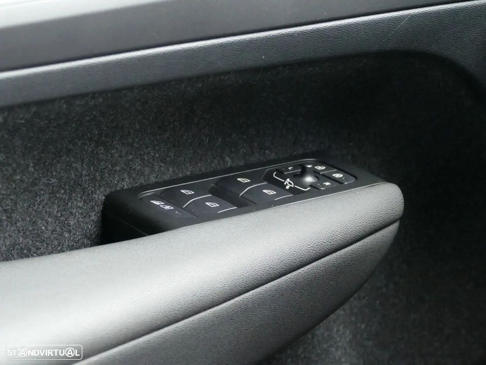 Volvo XC 40 1.5 T5 PHEV Inscription Expression - 32