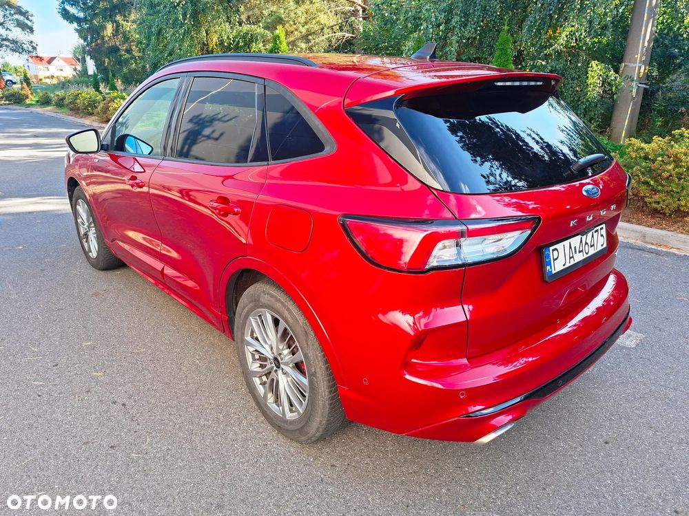 Ford Kuga 2.5P PHEV FWD ST-Line - 9