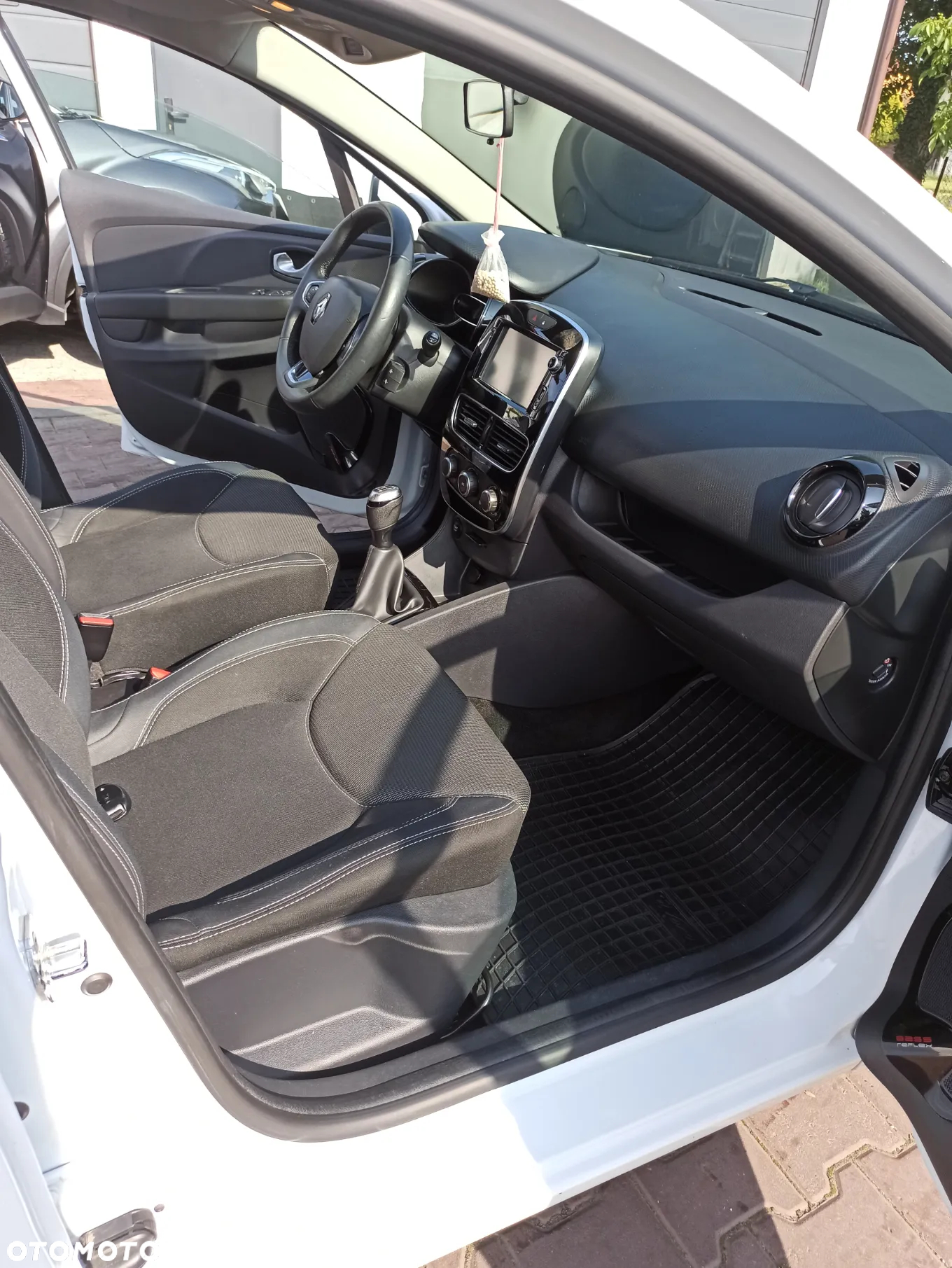 Renault Clio 1.5 dCi Energy Alize - 7