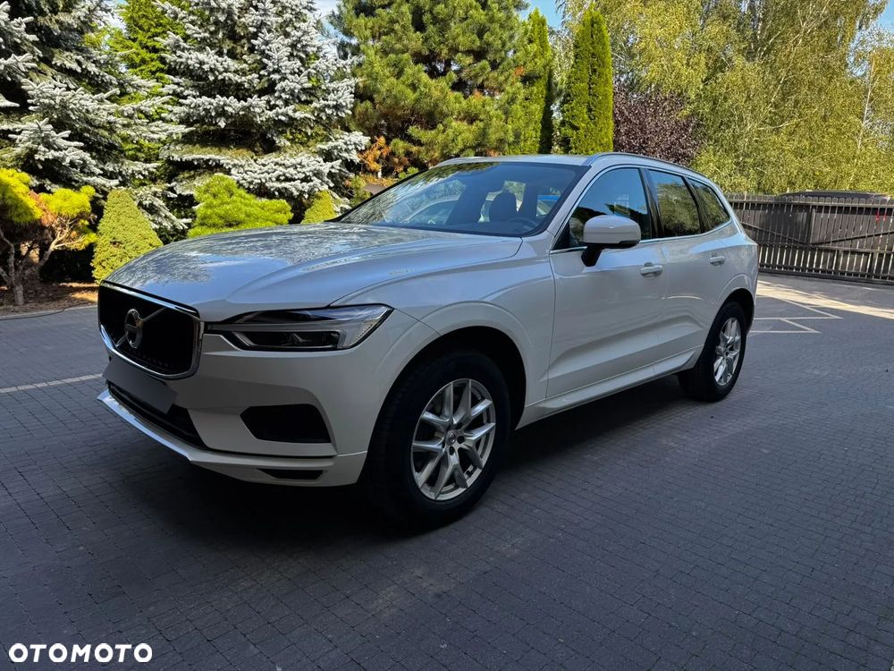 Volvo XC 60 T4 Momentum Pro - 2