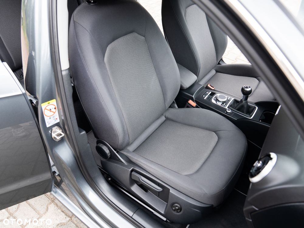 Audi A3 Sportback 2.0 TDI - 28