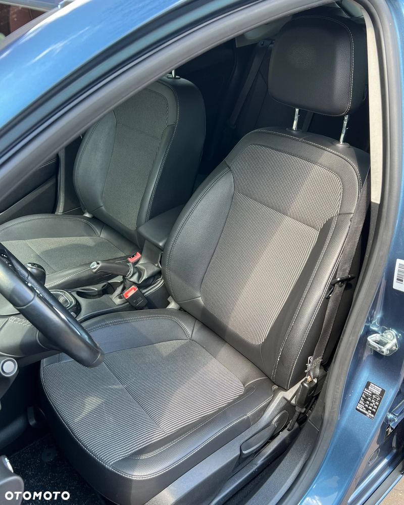 Opel Astra 1.4 T Cosmo - 4