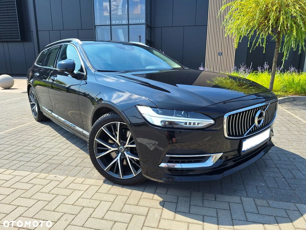 Volvo V90 T8 AWD Plug-In Hybrid Inscription - 4