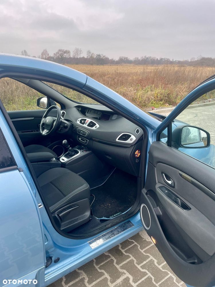 Renault Scenic - 15