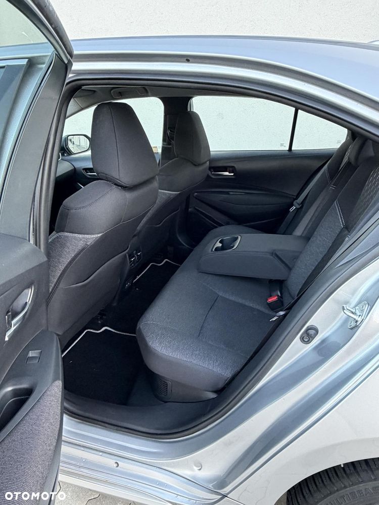 Toyota Corolla 1.8 Hybrid Comfort - 25