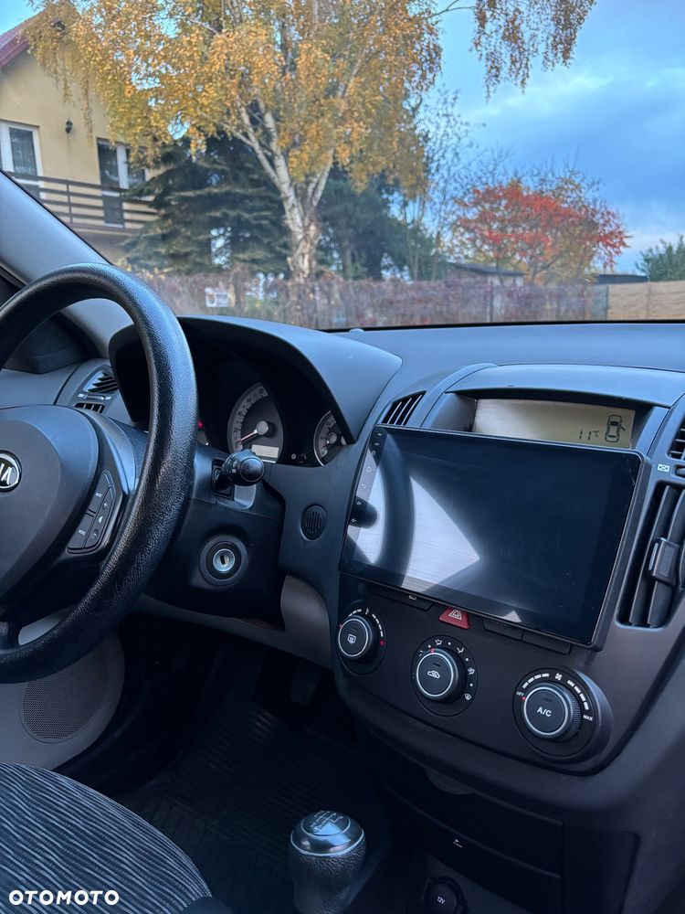 Kia Ceed 1.4 Comfort + - 13