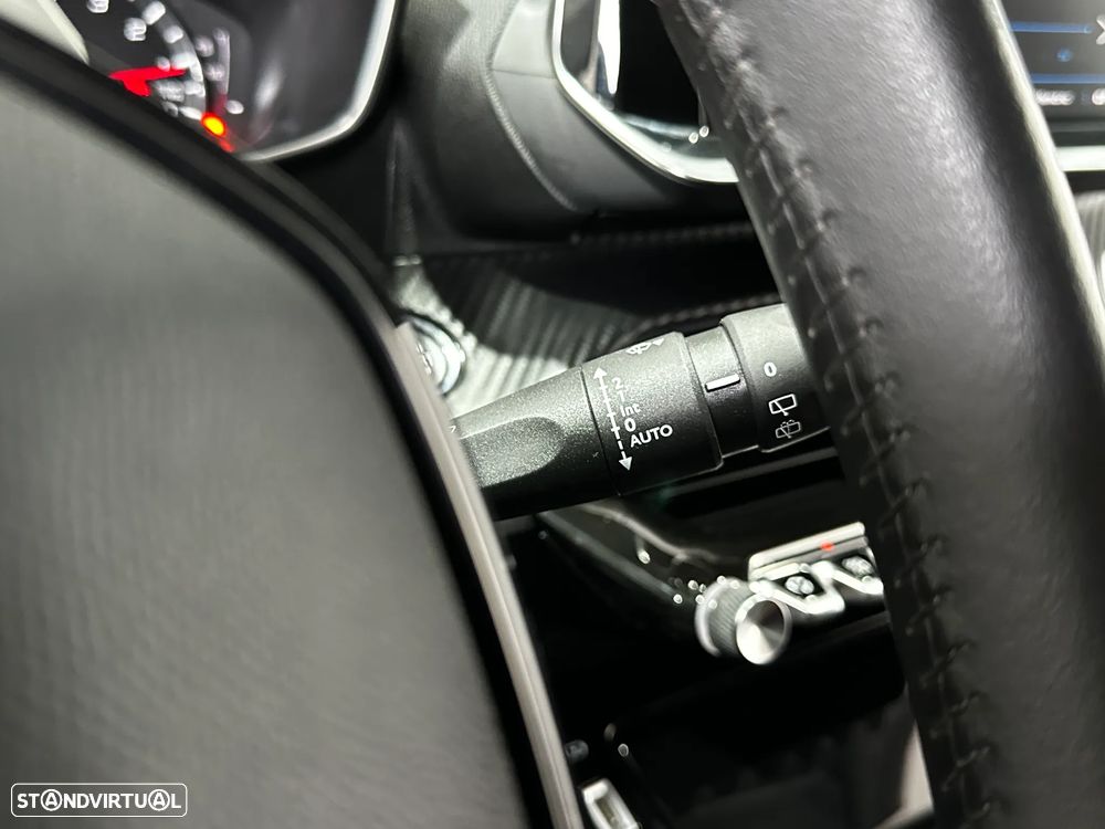 Peugeot 2008 1.5 BlueHDi Active Pack - 27