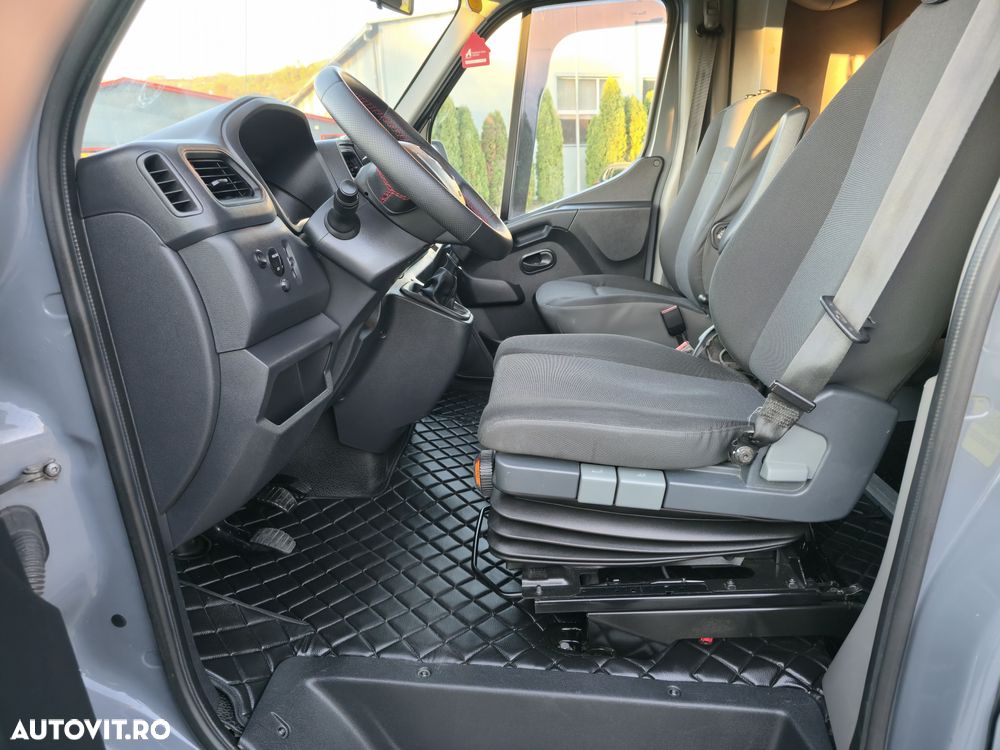 Renault Master - 11