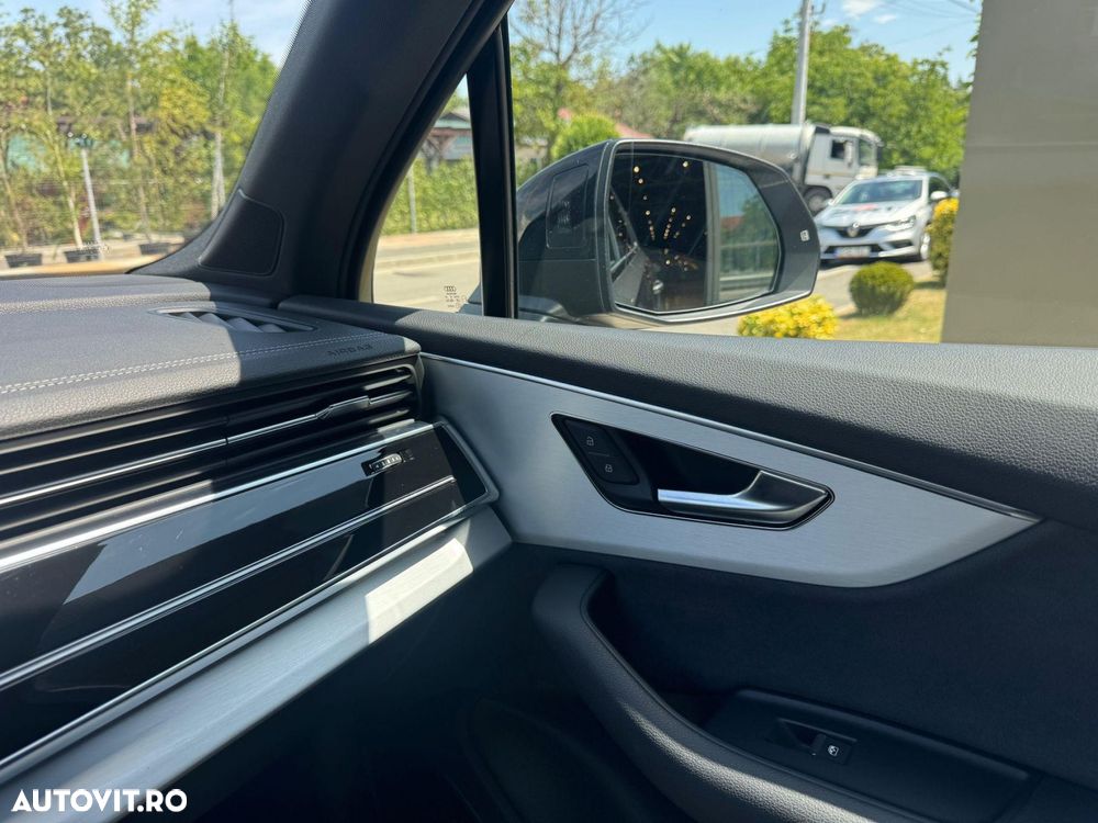 Audi Q7 3.0 50 TDI quattro Tiptronic S Line - 26