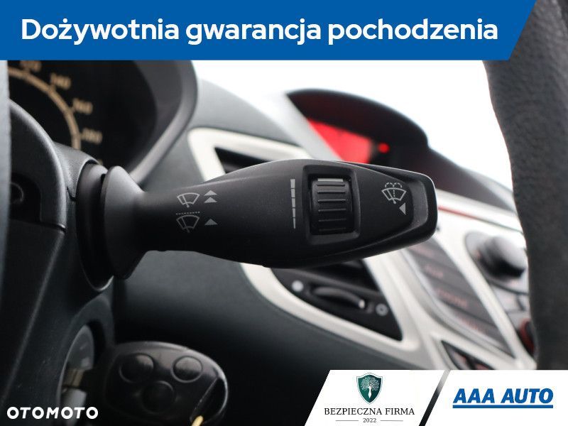 Ford Fiesta - 23