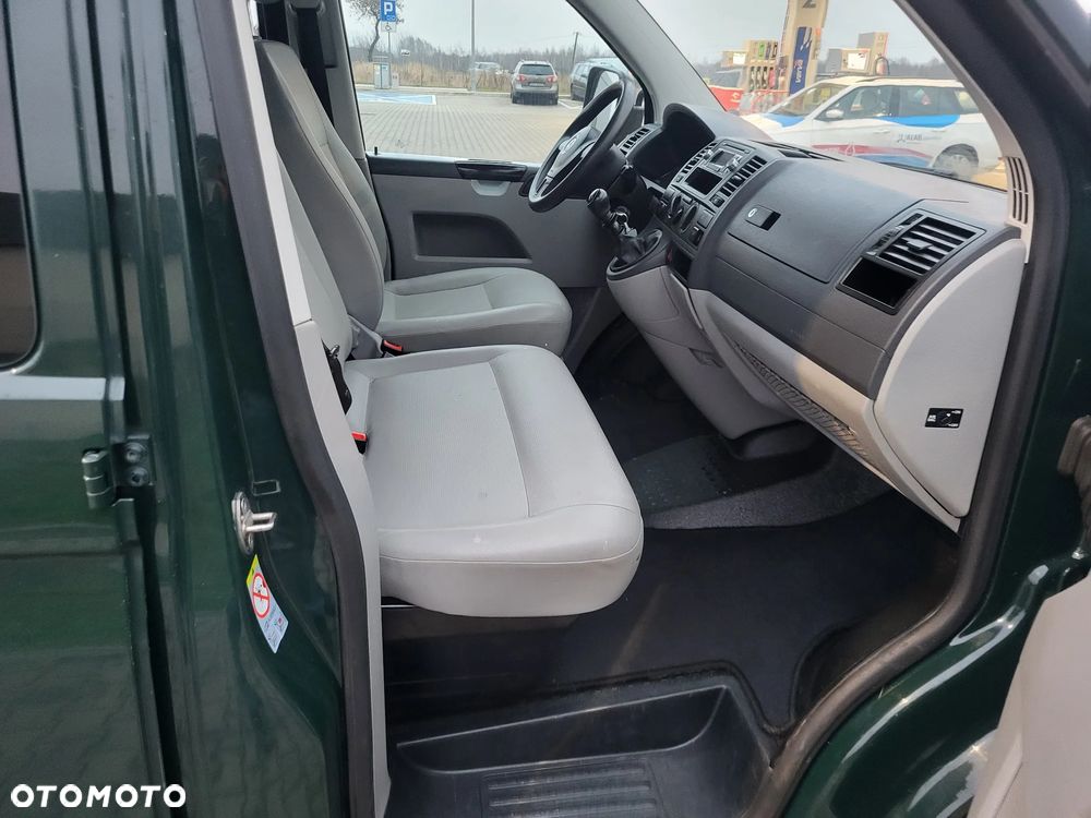 Volkswagen Transporter - 23