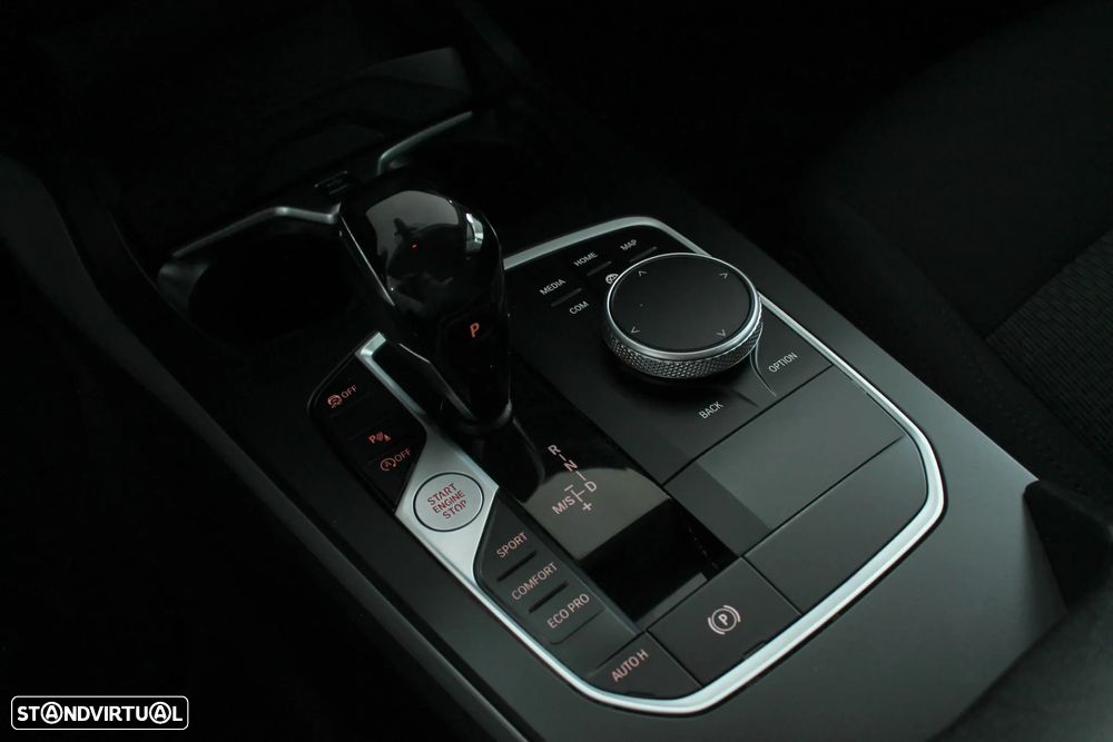 BMW 216 Gran Coupé d Advantage - 24