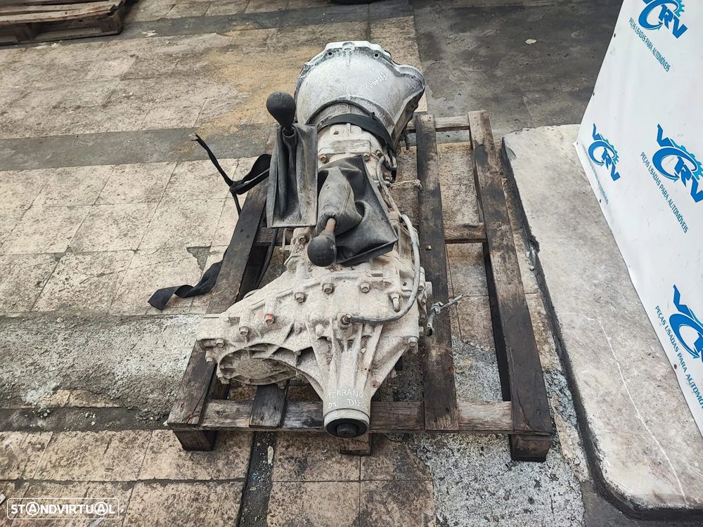 Caixa de Velocidades Nissan Terrano 2 2004 - 2