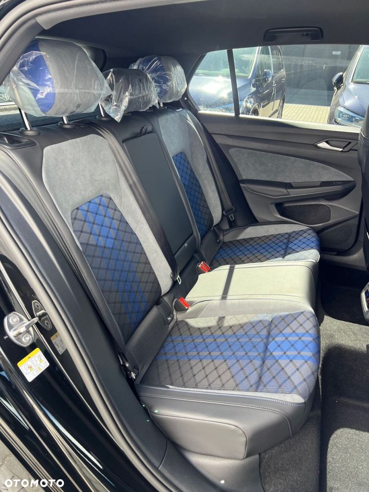 Volkswagen Golf - 7