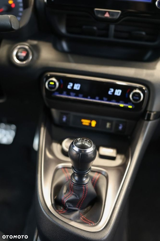 Toyota GR Yaris - 22