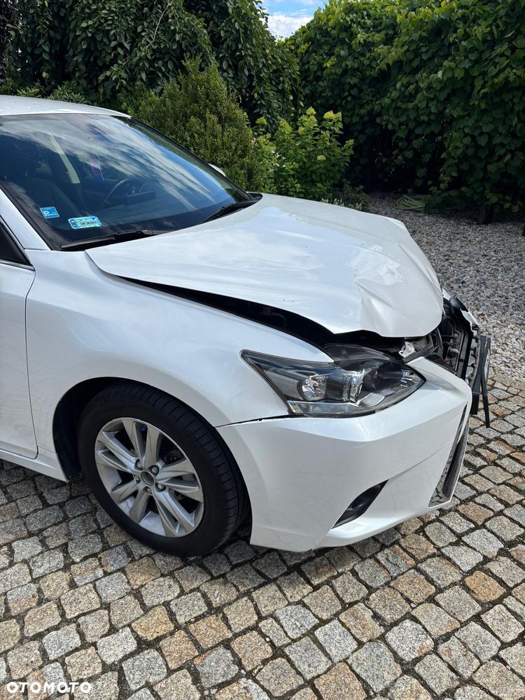 Lexus CT - 6