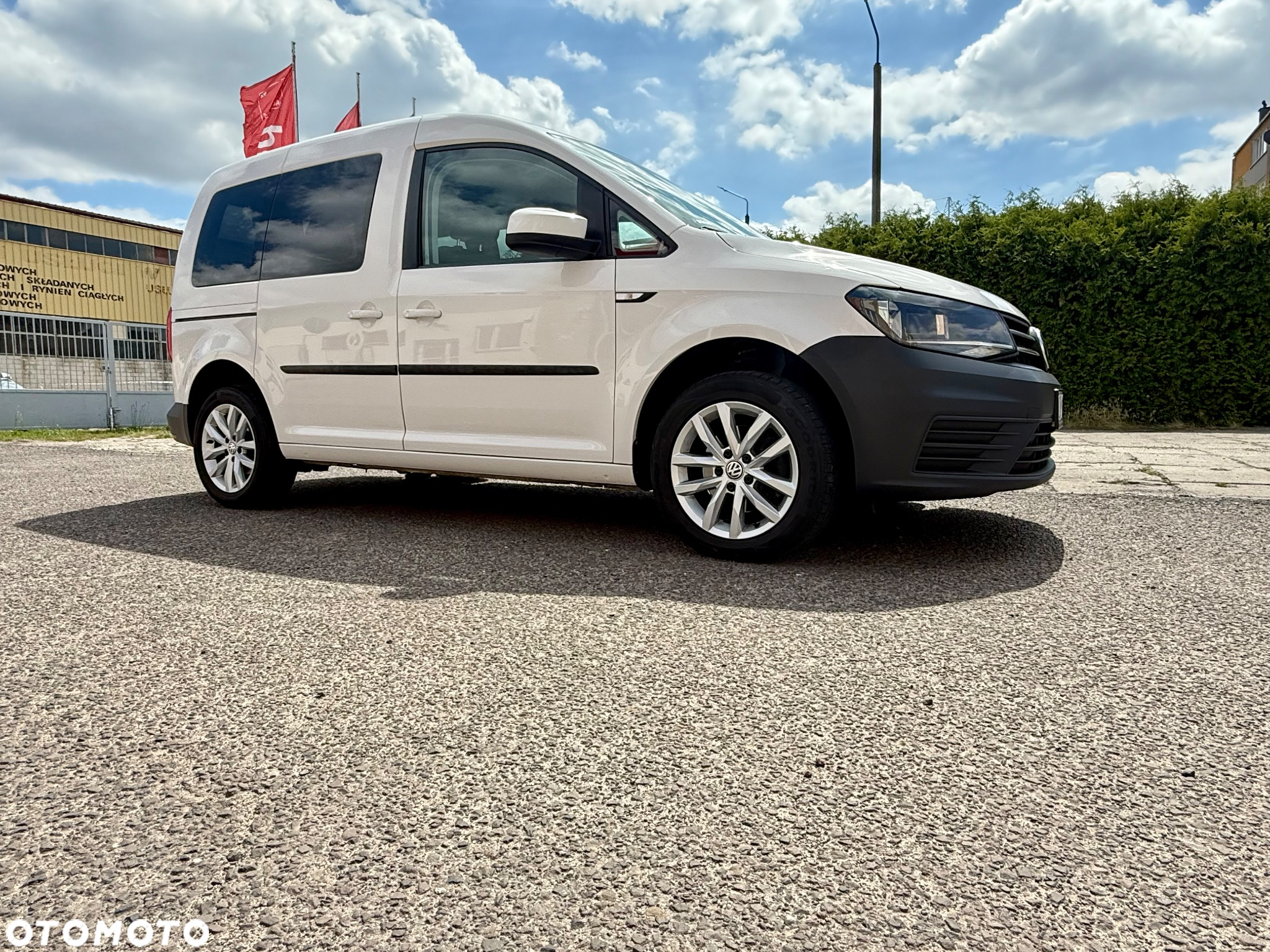 Volkswagen Caddy 2.0 TDI Comfortline - 3