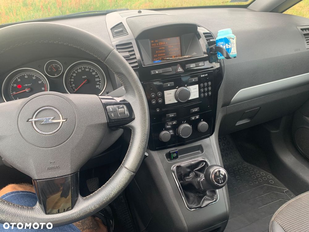 Opel Zafira 1.8 Easytronic Cosmo - 5