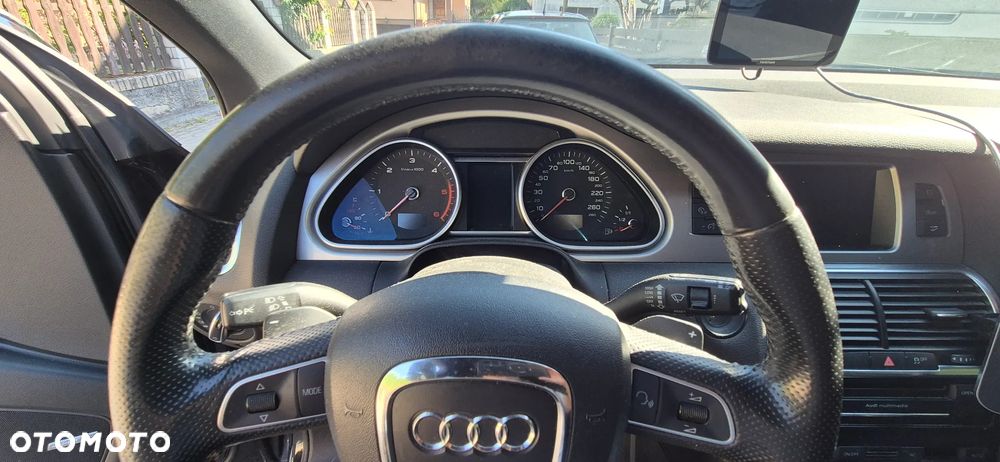 Audi Q7 3.0 TDI Quattro Tiptronic - 9