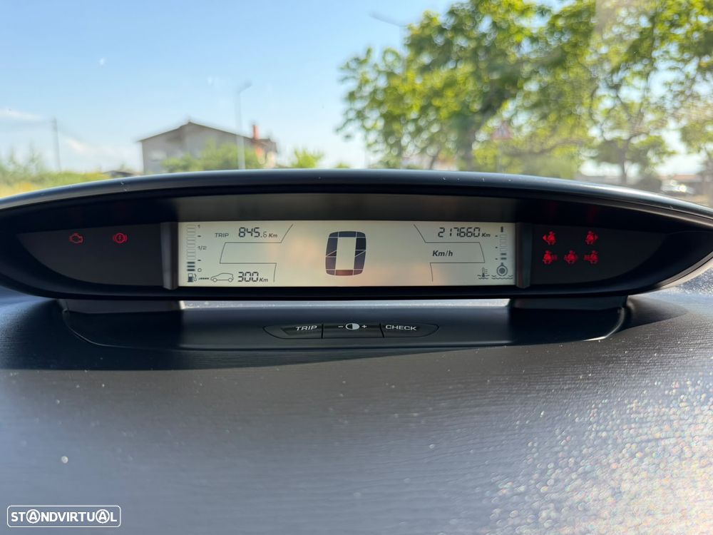 Citroën C4 1.6 HDi 110 VTR Pack - 13