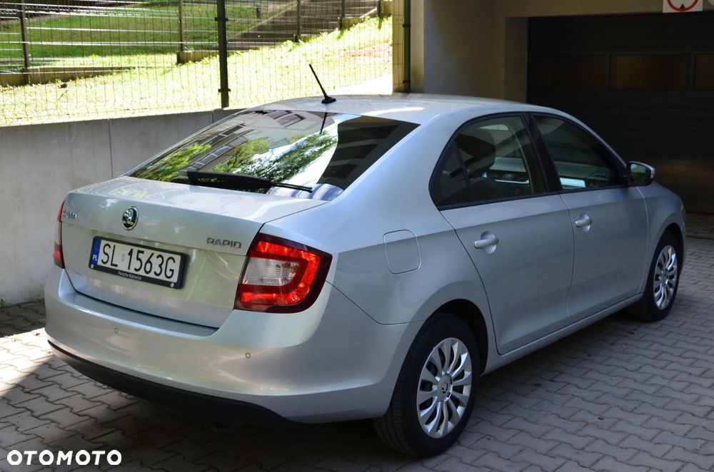 Skoda RAPID 1.6 TDI DPF Ambition - 1