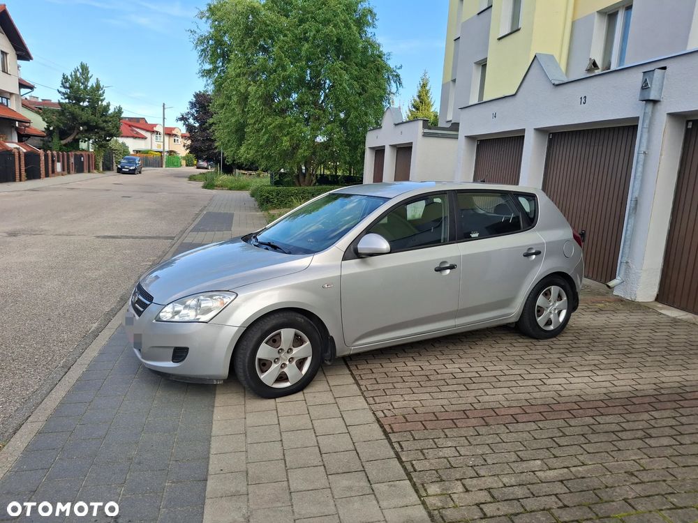 Kia Ceed 1.6 Crdi Comfort - 17