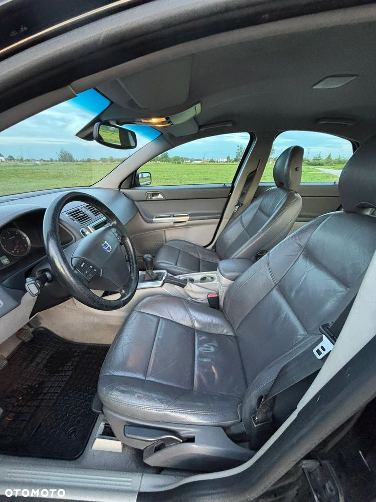 Volvo S40 1.6D - 16