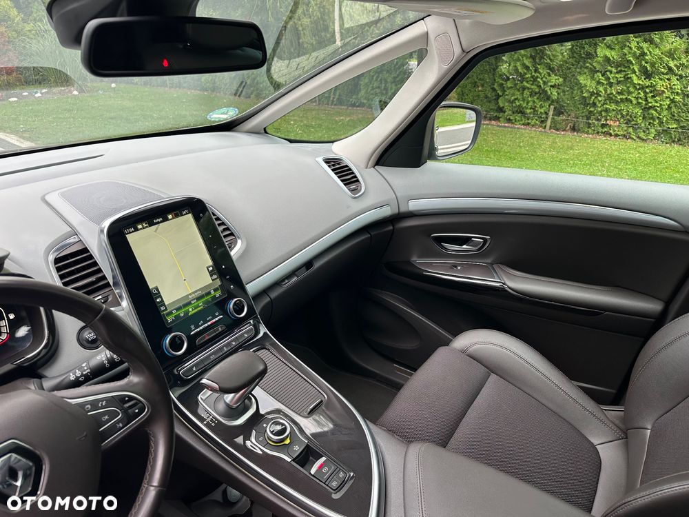 Renault Espace 1.6 dCi Energy Initiale Paris EDC 7os - 13