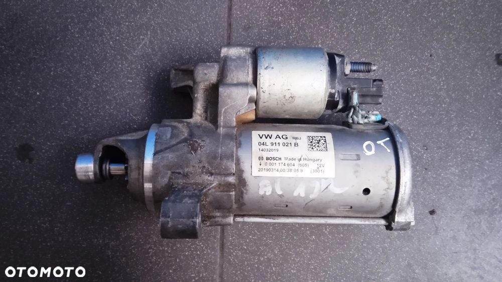 Rozrusznik Audi 2.0 TDI 04L911021B 0001174604 - 1