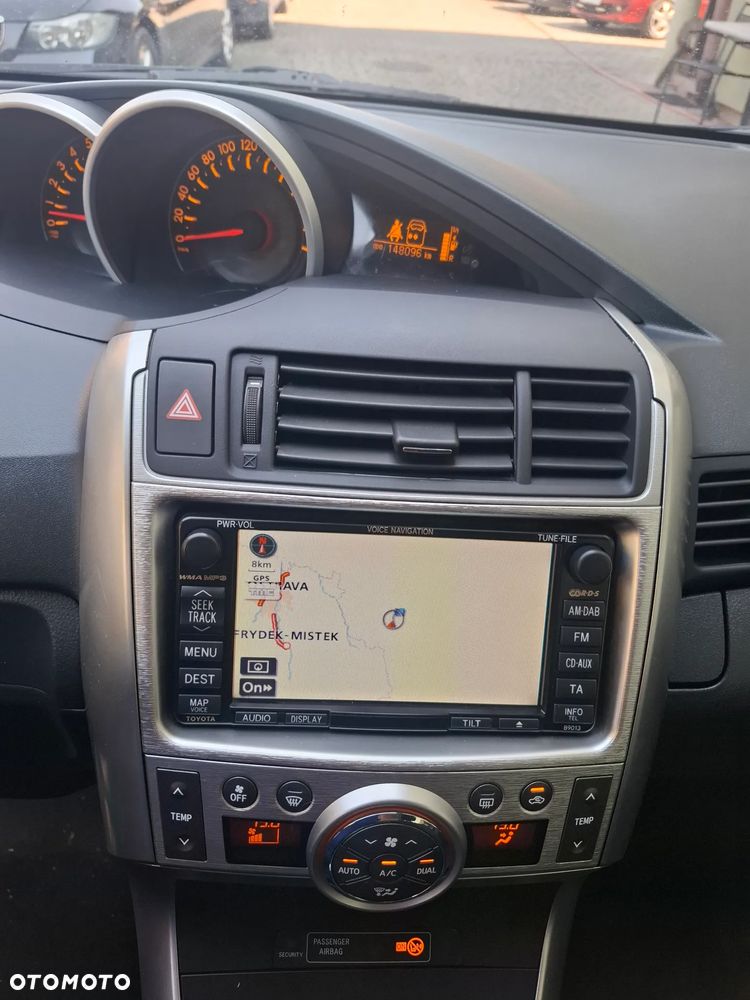 Toyota Verso 1.8 Edition - 11