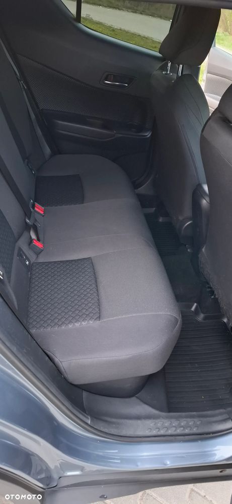 Toyota C-HR 1.8 Hybrid Dynamic - 29