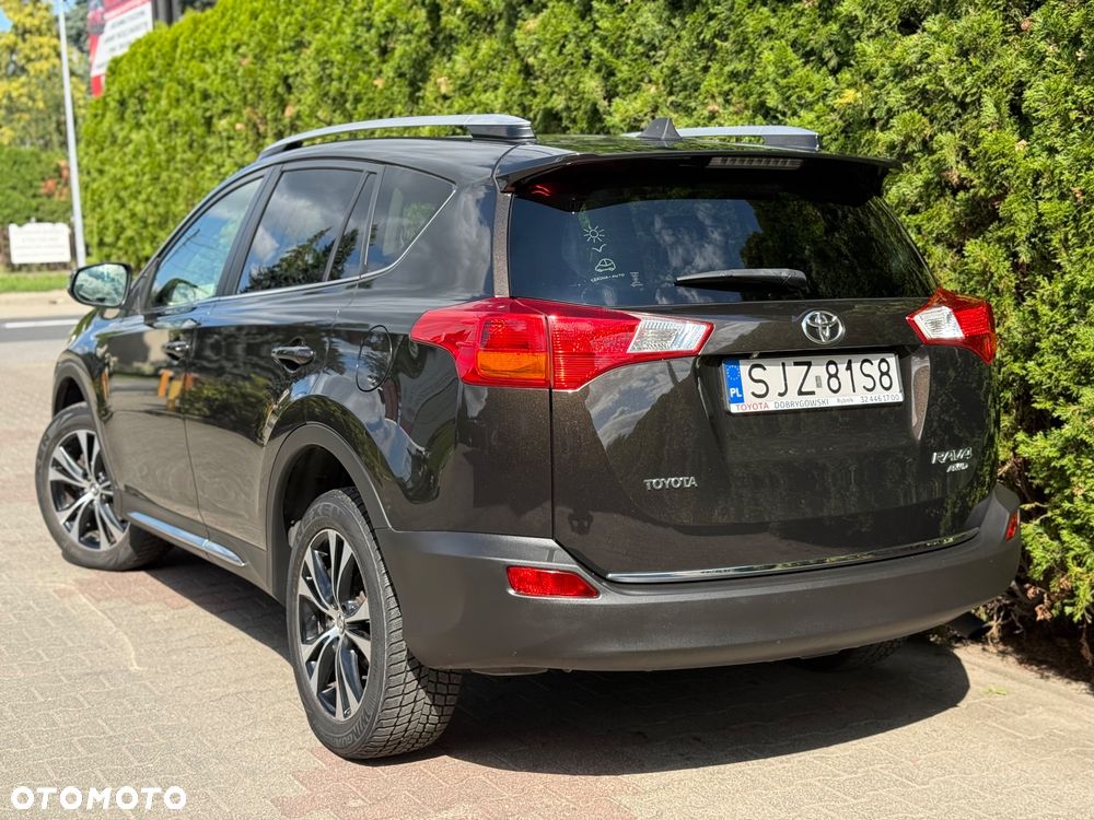 Toyota RAV4 2.0 D-4D Prestige - 12