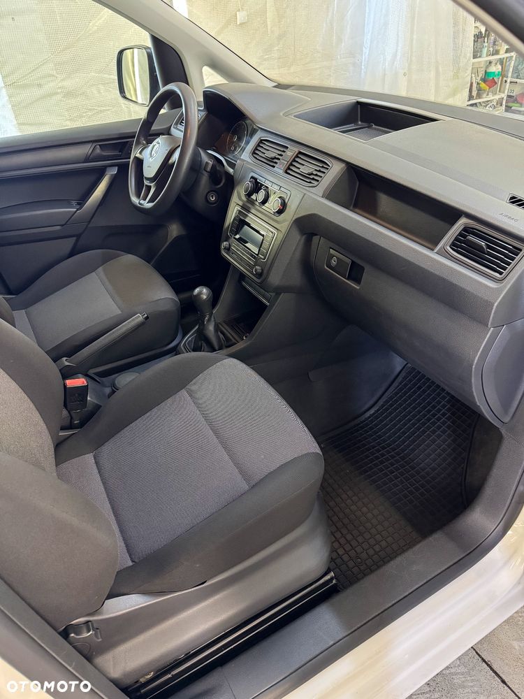 Volkswagen Caddy Maxi - 13