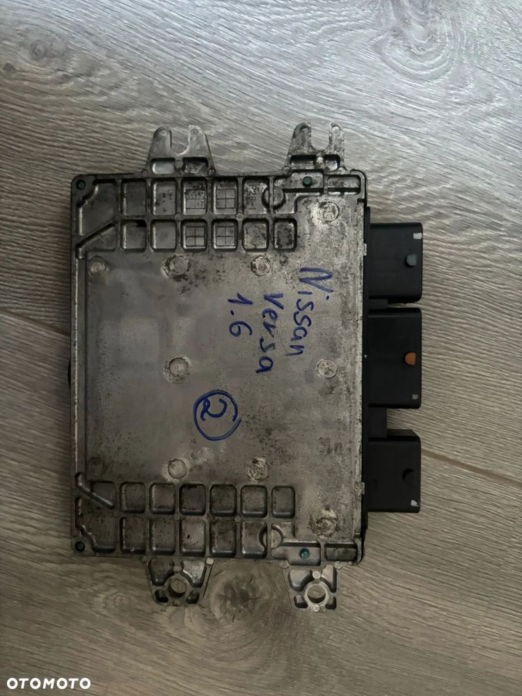 Nissan note Versa 1.6 sterownik silnika - 3