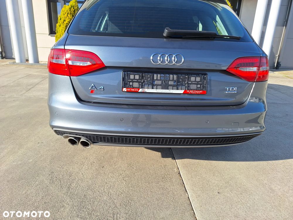 Audi A4 Avant 2.0 TDI DPF clean diesel multitronic S line Sportpaket - 30