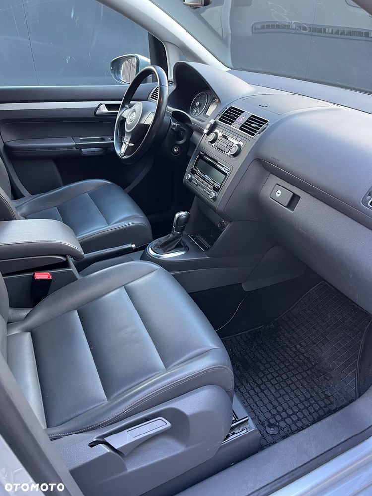 Volkswagen Touran 1.6 TDI DPF Comfortline DSG - 17