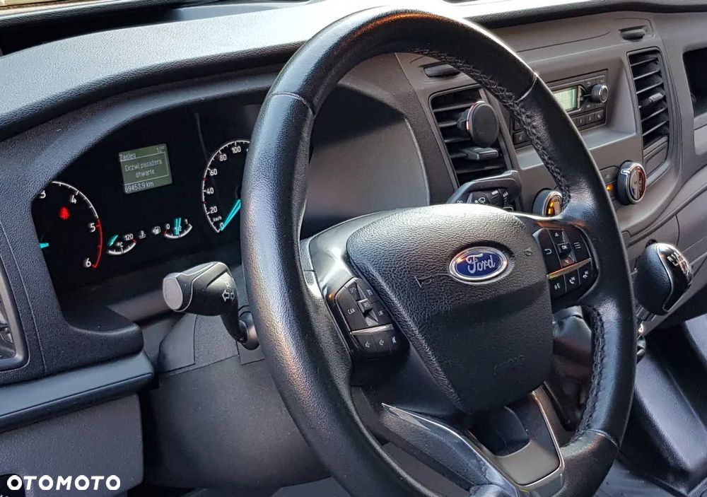 Ford Transit Custom - 13