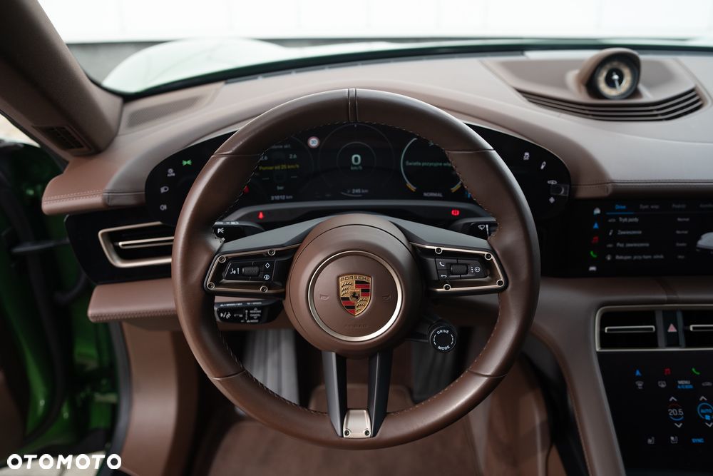 Porsche Taycan 4S Performance Plus - 10