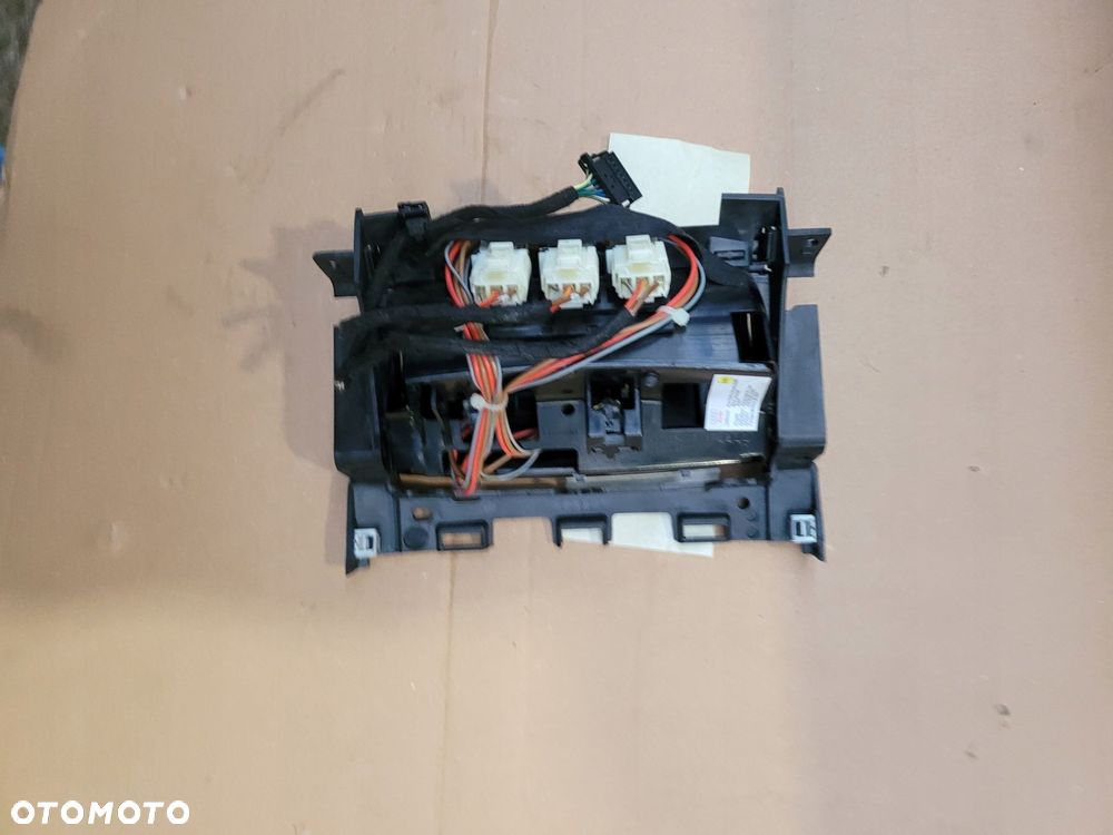 audi a8 d4 popielniczka panel 4h0864051b - 2