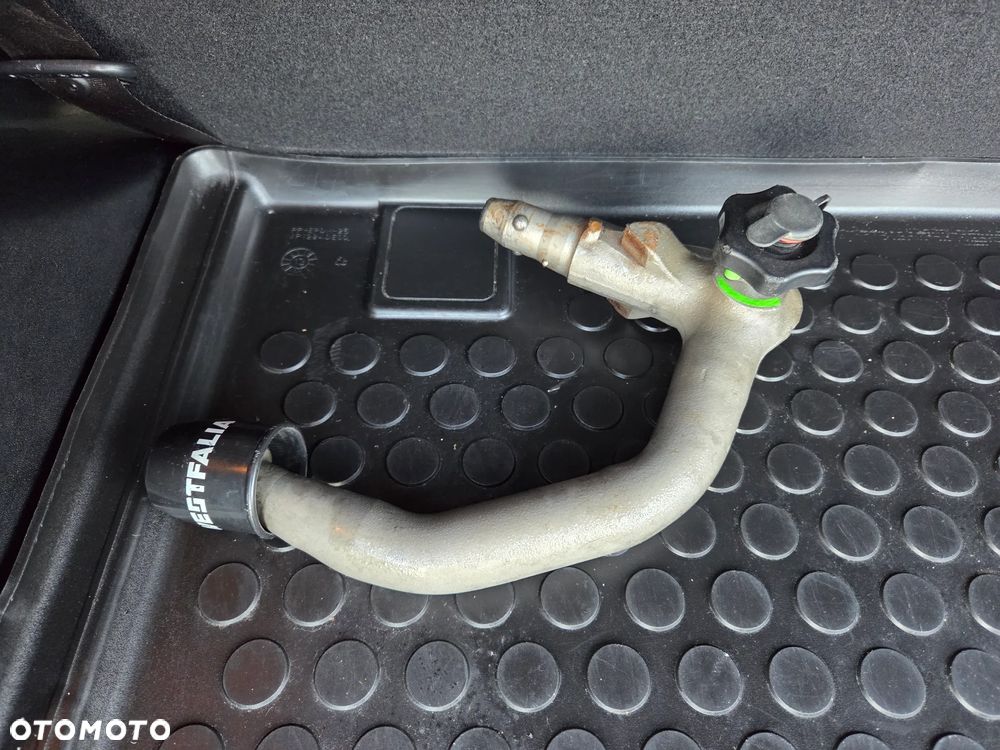 Kia Venga 1.6 CVVT Titanium Collection - 24