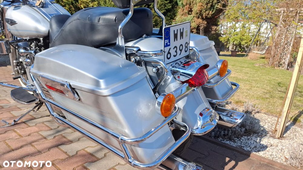 Harley-Davidson Touring Road King - 8
