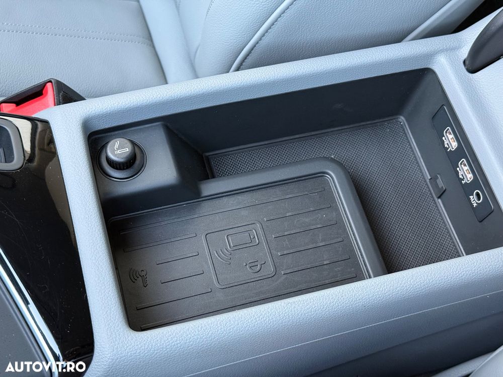 Audi A4 2.0 TDI S tronic quattro design - 26