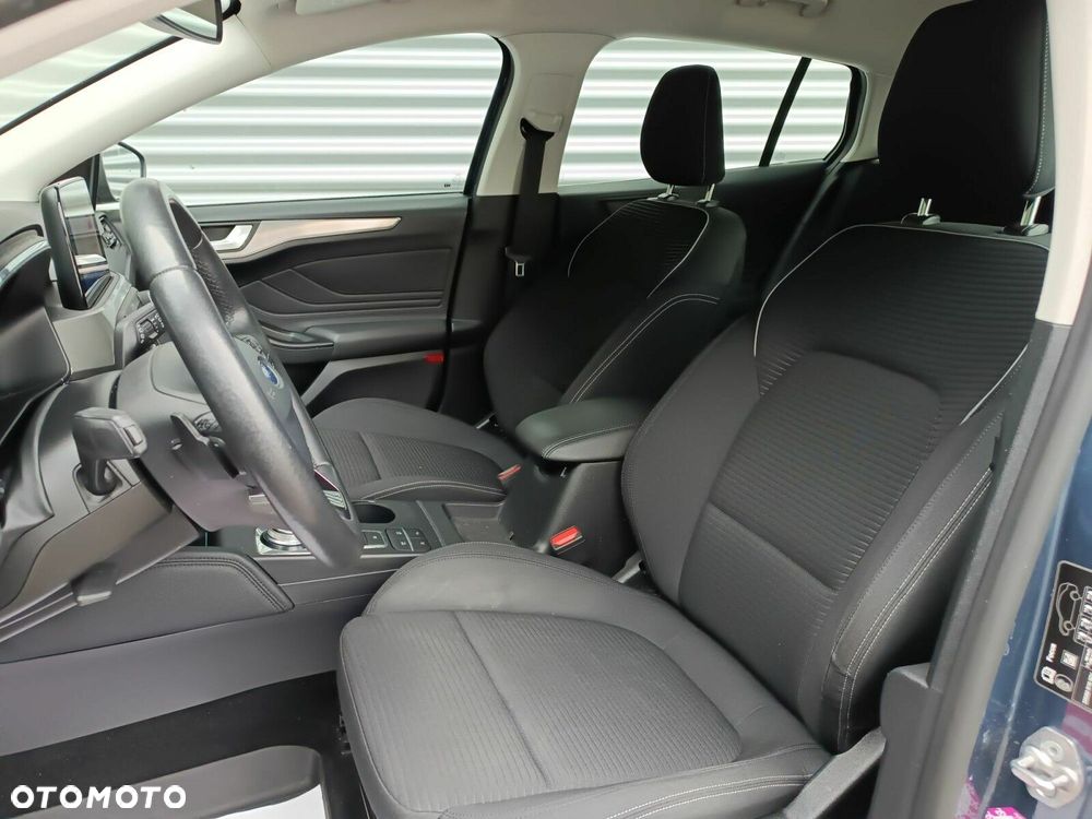 Ford Focus 2.0 EcoBlue Titanium Business - 27